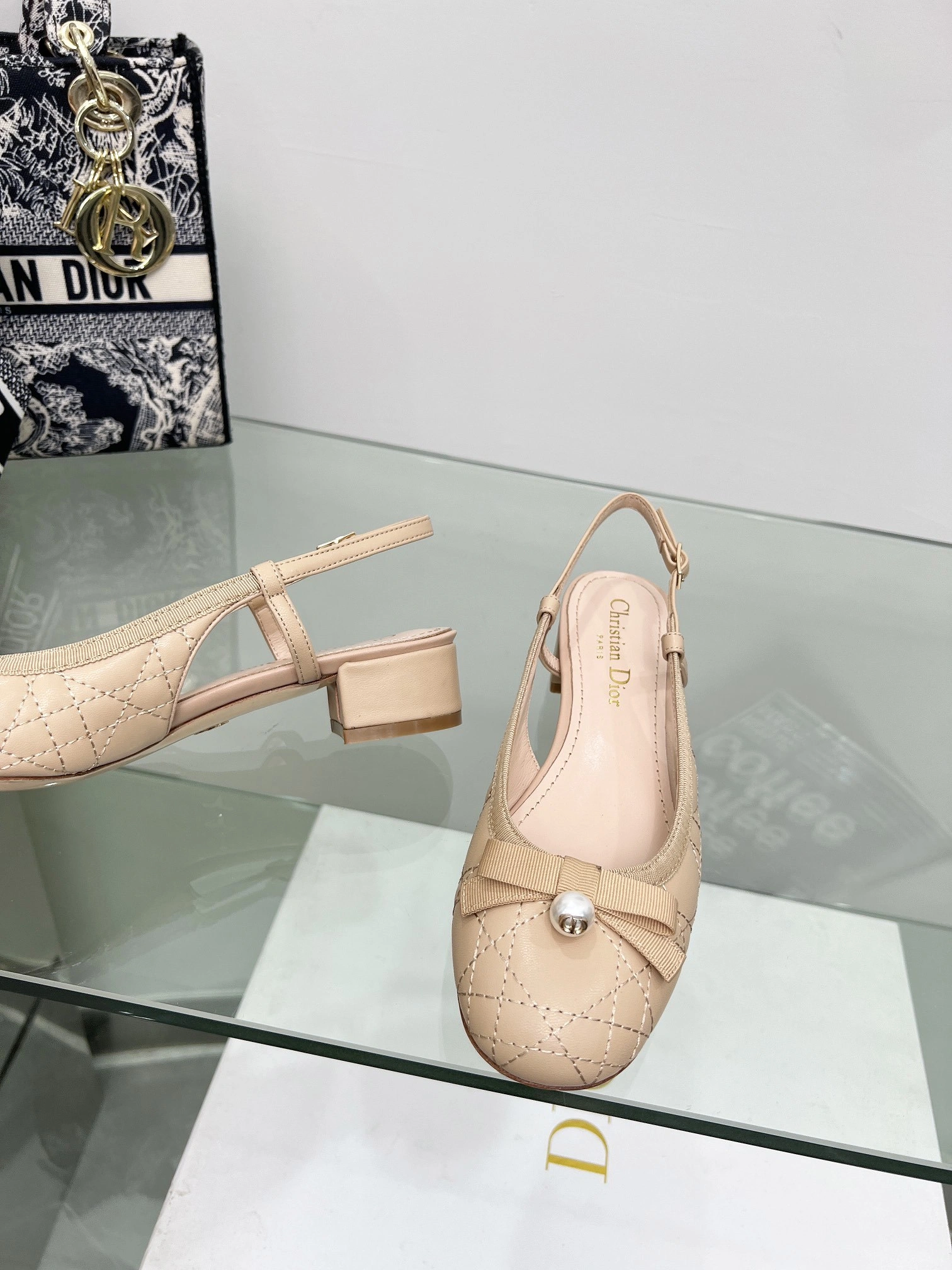 TH-- 4ior KDB968CQC_S21U Dior Ballet Heel height：3.5cm item:ET-X000H2118